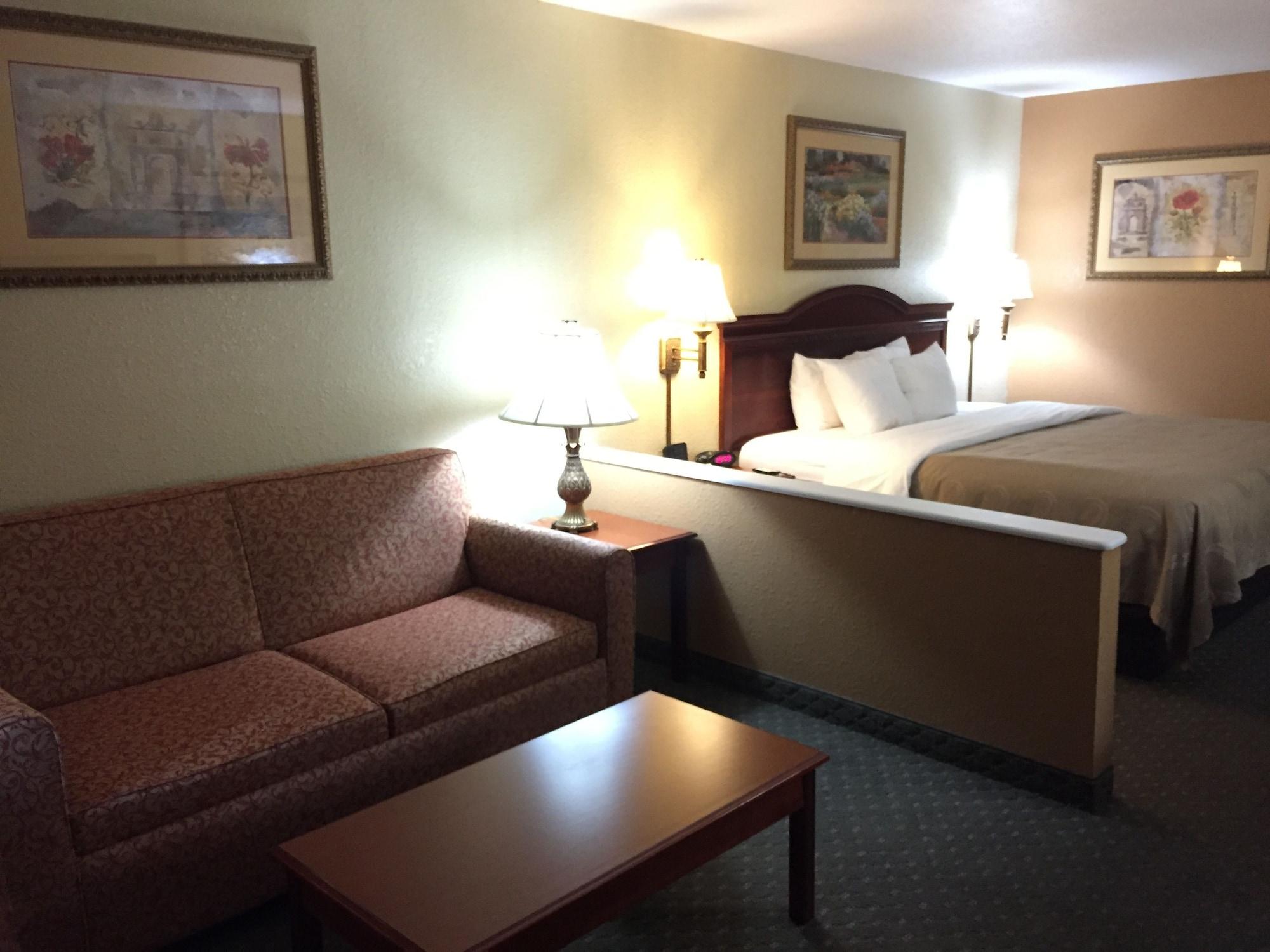 Econo Lodge Inn & Suites Eagle Pass Dış mekan fotoğraf