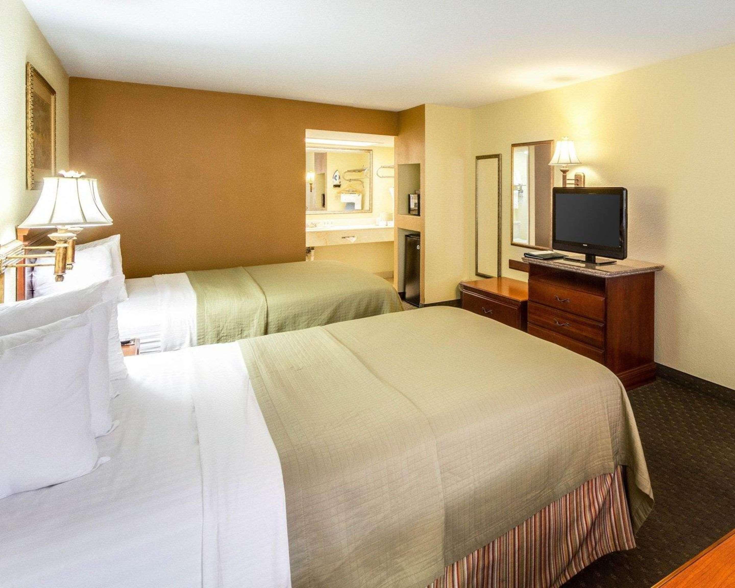 Econo Lodge Inn & Suites Eagle Pass Dış mekan fotoğraf