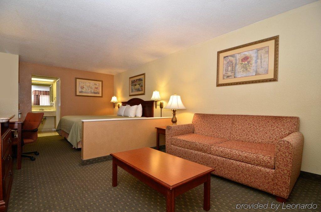 Econo Lodge Inn & Suites Eagle Pass Dış mekan fotoğraf